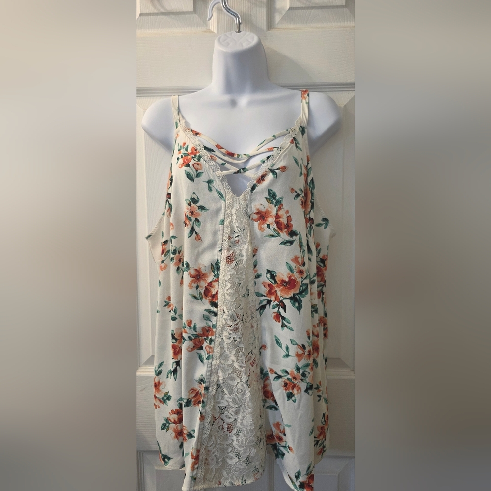 Torrid Floral Lace Accent Women's Blouse